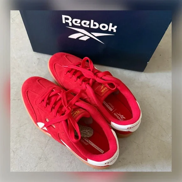 REEBOK Forte Lounger Women's Sneakers in Classic Red and White - Picture 1 of 9